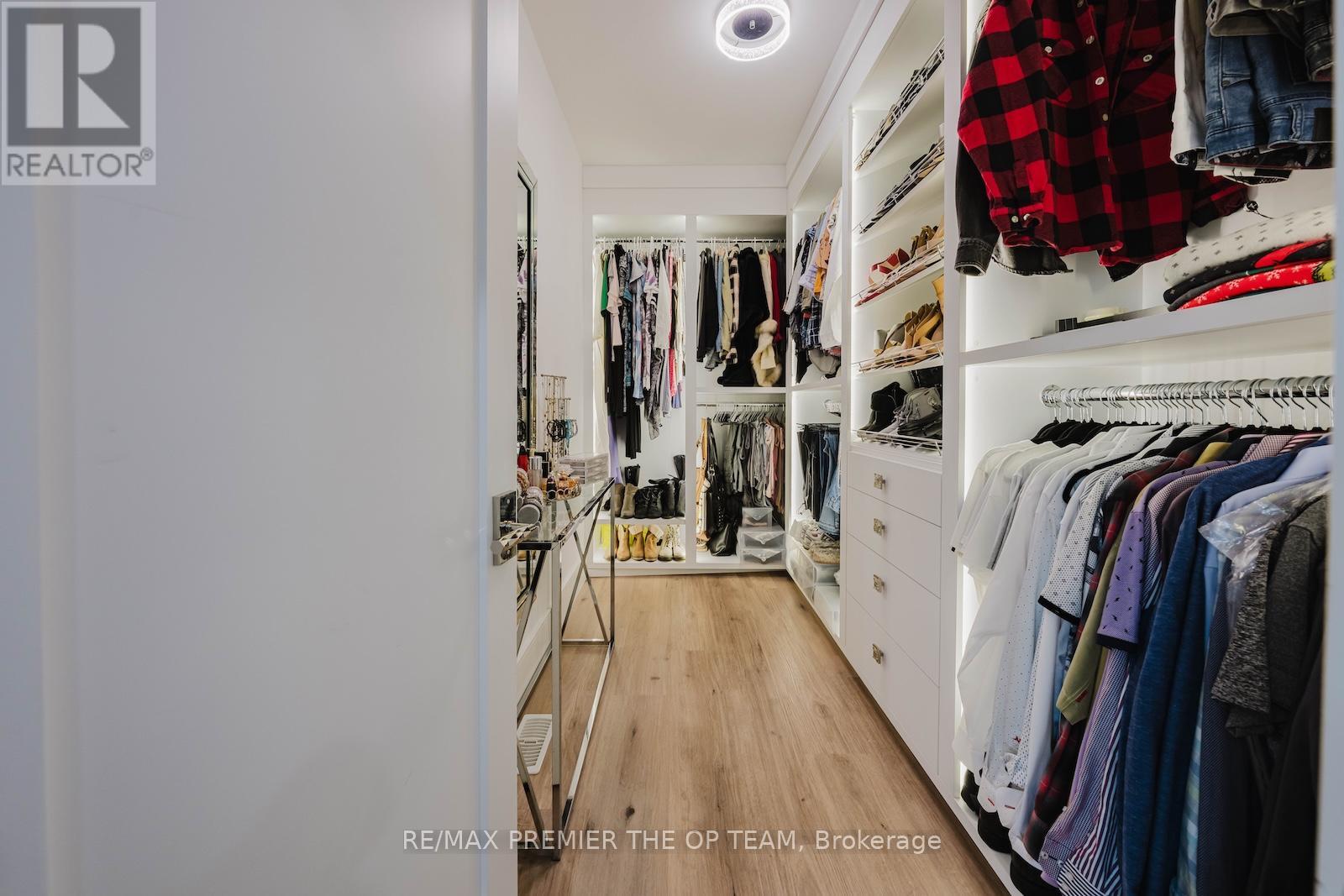15 Rodcliff Road, New Tecumseth, Ontario  L0G 1W0 - Photo 25 - N12451977