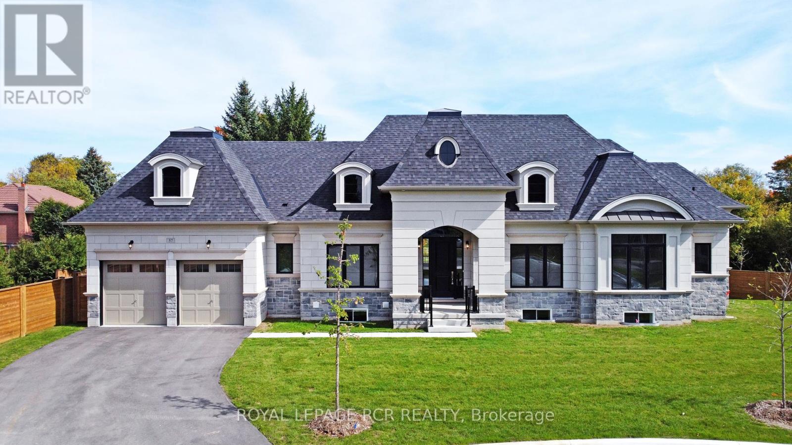 57 Wallace Merchant Court, Aurora, Ontario  L4G 5Y5 - Photo 1 - N12451983