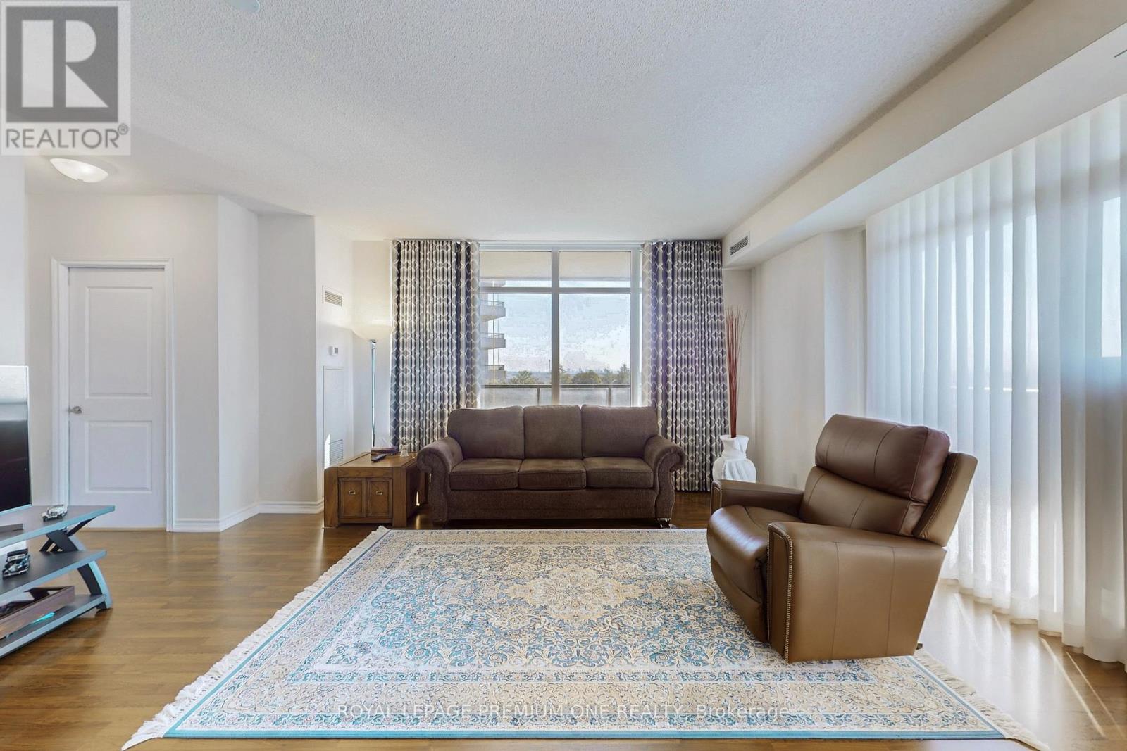 606 - 9235 Jane Street, Vaughan, Ontario  L6A 0J8 - Photo 12 - N12451984