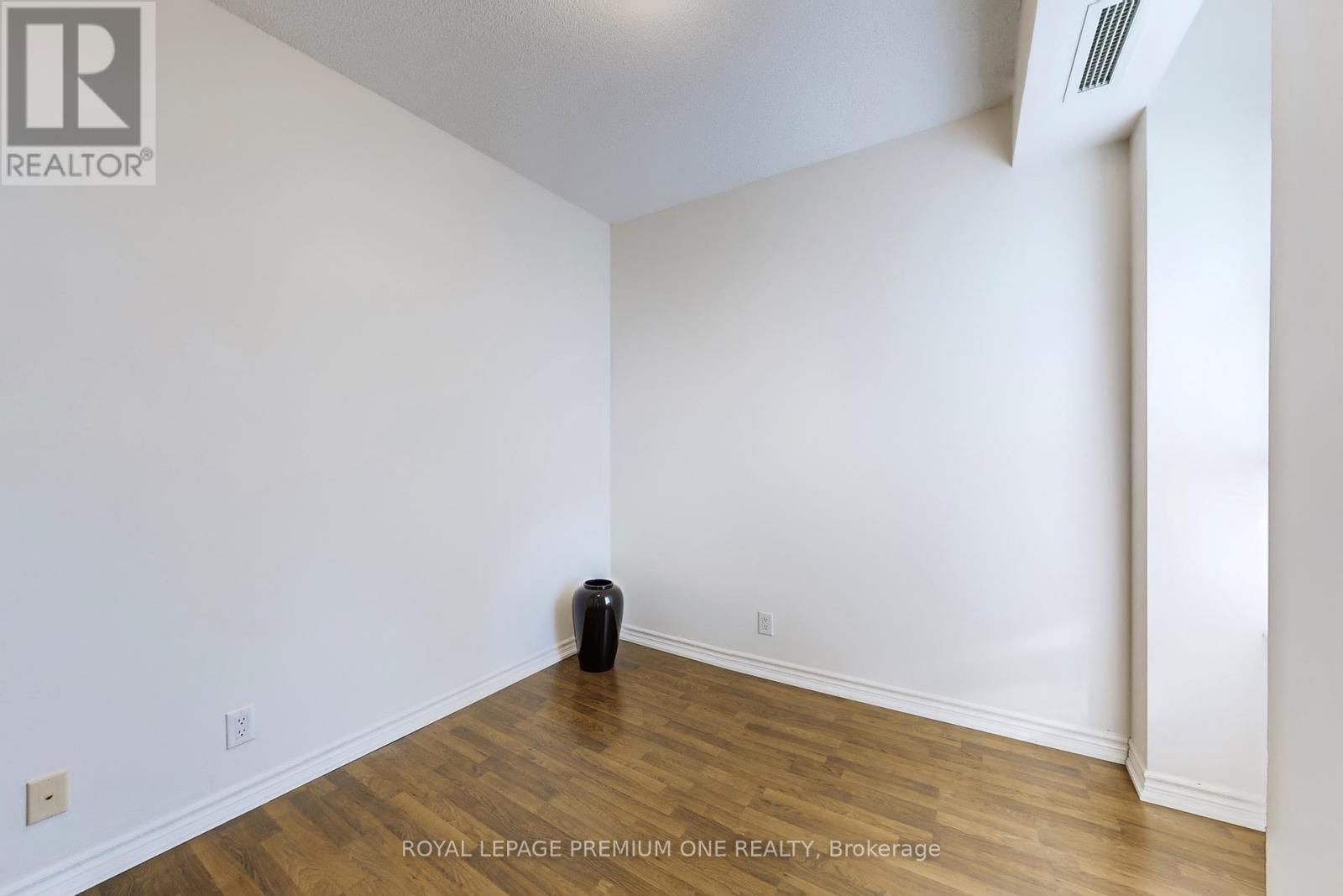 606 - 9235 Jane Street, Vaughan, Ontario  L6A 0J8 - Photo 23 - N12451984
