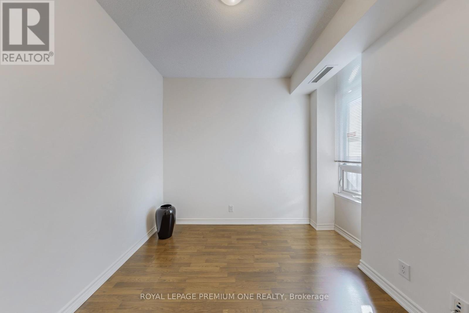 606 - 9235 Jane Street, Vaughan, Ontario  L6A 0J8 - Photo 24 - N12451984
