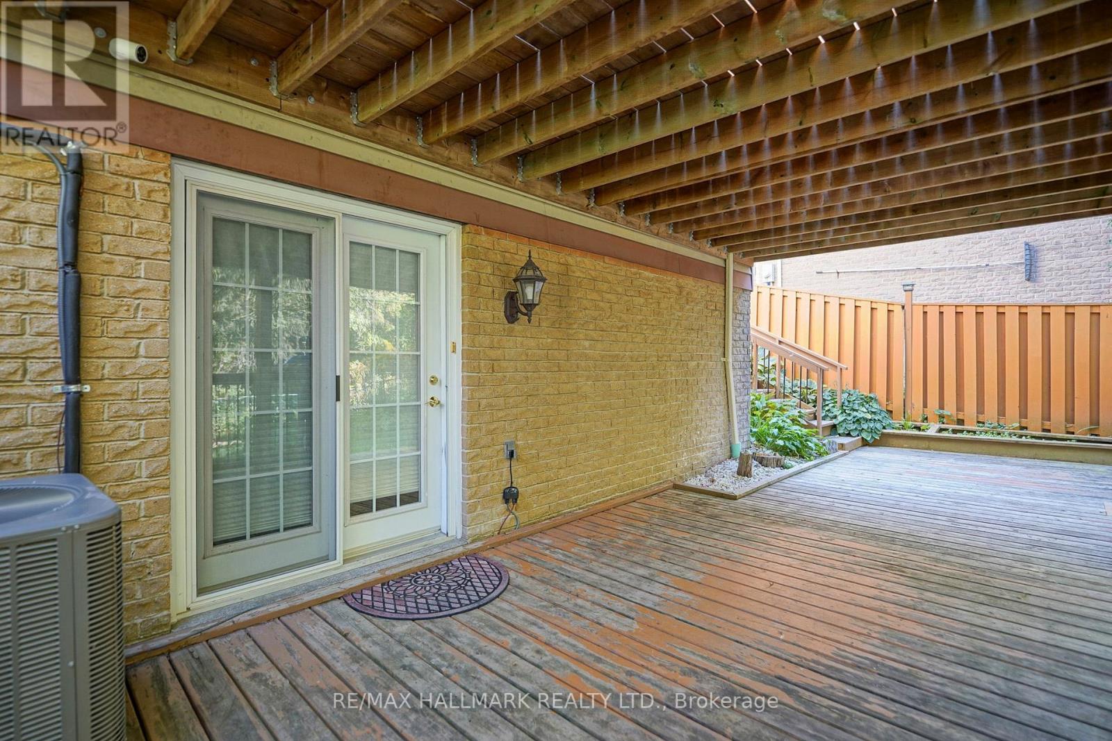 6 Wiles Court, Aurora, Ontario  L4G 3N5 - Photo 33 - N12451990
