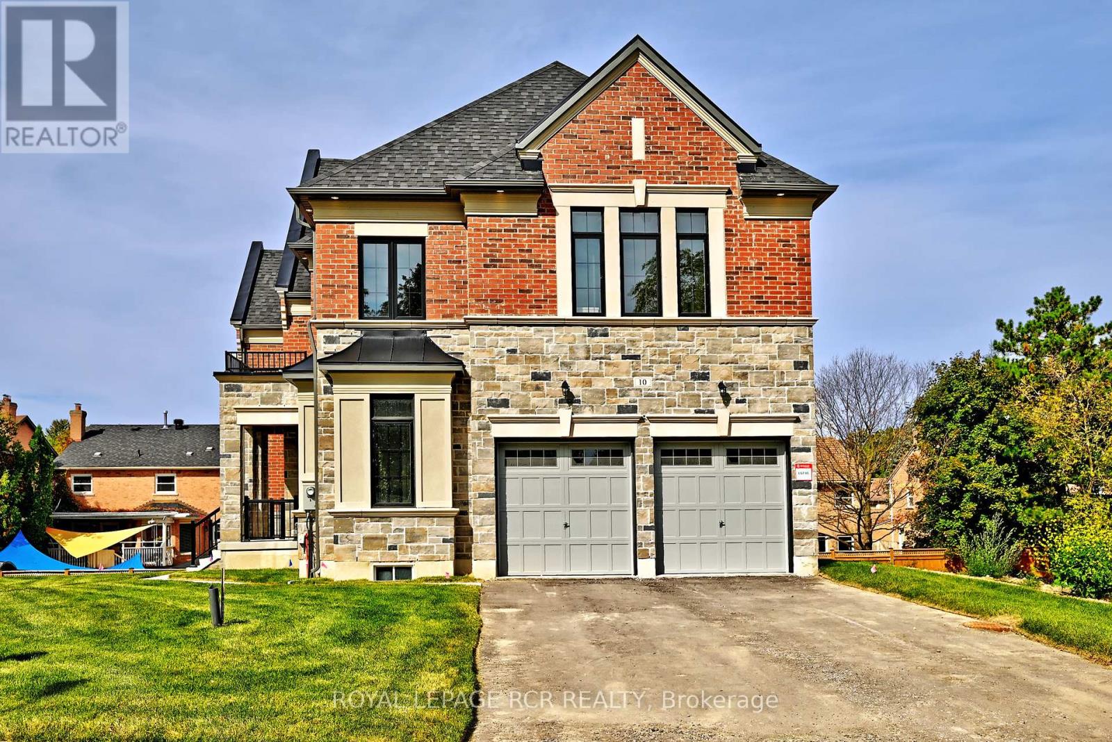 10 William Heath Court, Aurora (Aurora Highlands), Ontario  L4G 3V4 - Photo 2 - N12452019