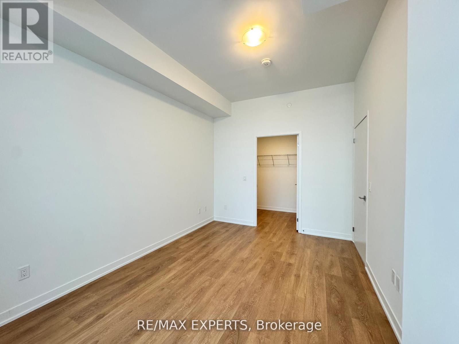 605 - 474 Caldari Road, Vaughan, Ontario  L4K 0R5 - Photo 13 - N12452023