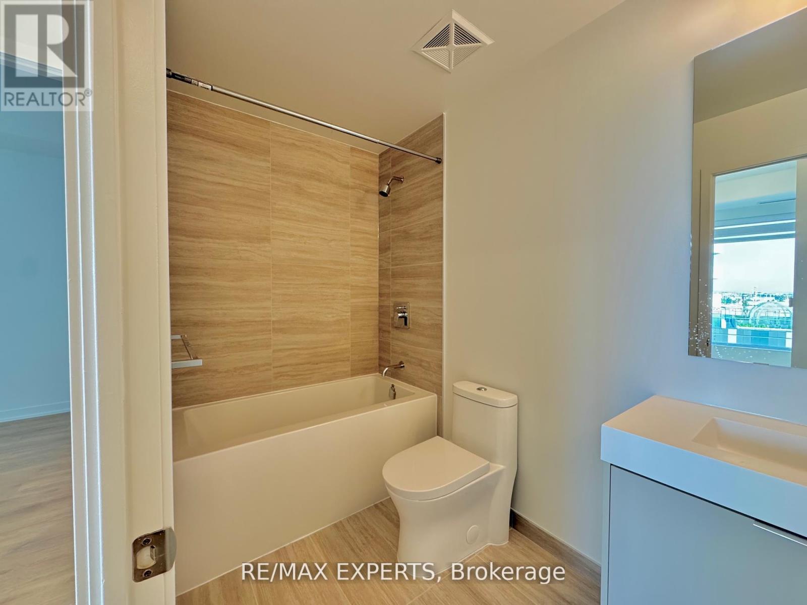 605 - 474 Caldari Road, Vaughan, Ontario  L4K 0R5 - Photo 18 - N12452023