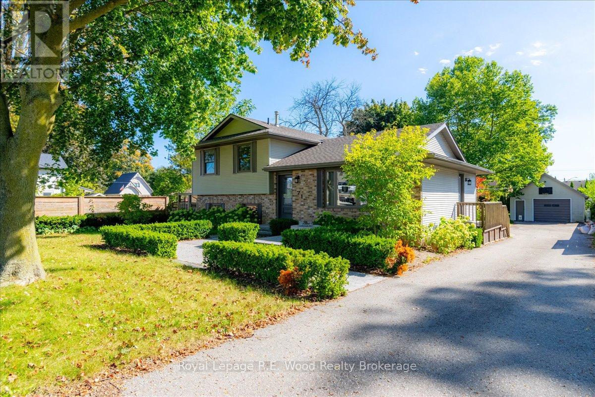 71 North Street W, Norwich, Ontario  N0J 1R0 - Photo 1 - X12452093