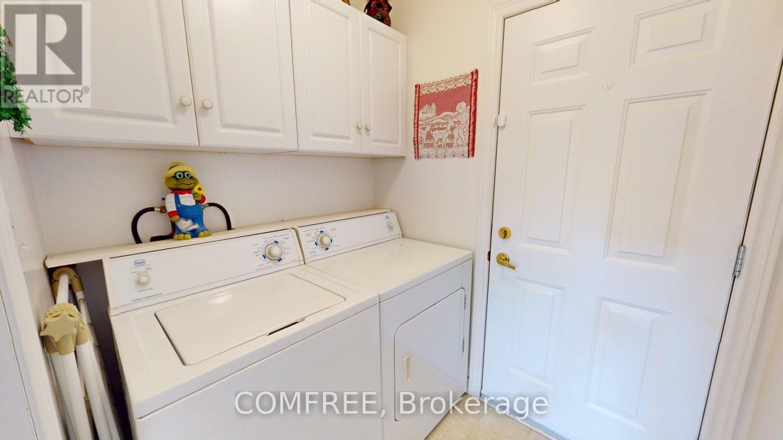 12 - 12 Pond View Drive, Wellesley, Ontario  N0B 2T0 - Photo 12 - X12452111