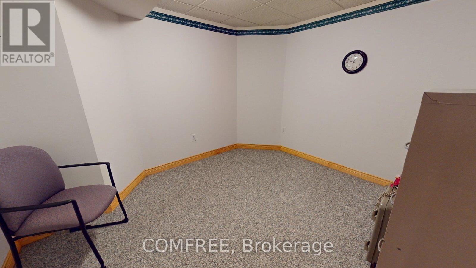 12 - 12 Pond View Drive, Wellesley, Ontario  N0B 2T0 - Photo 19 - X12452111