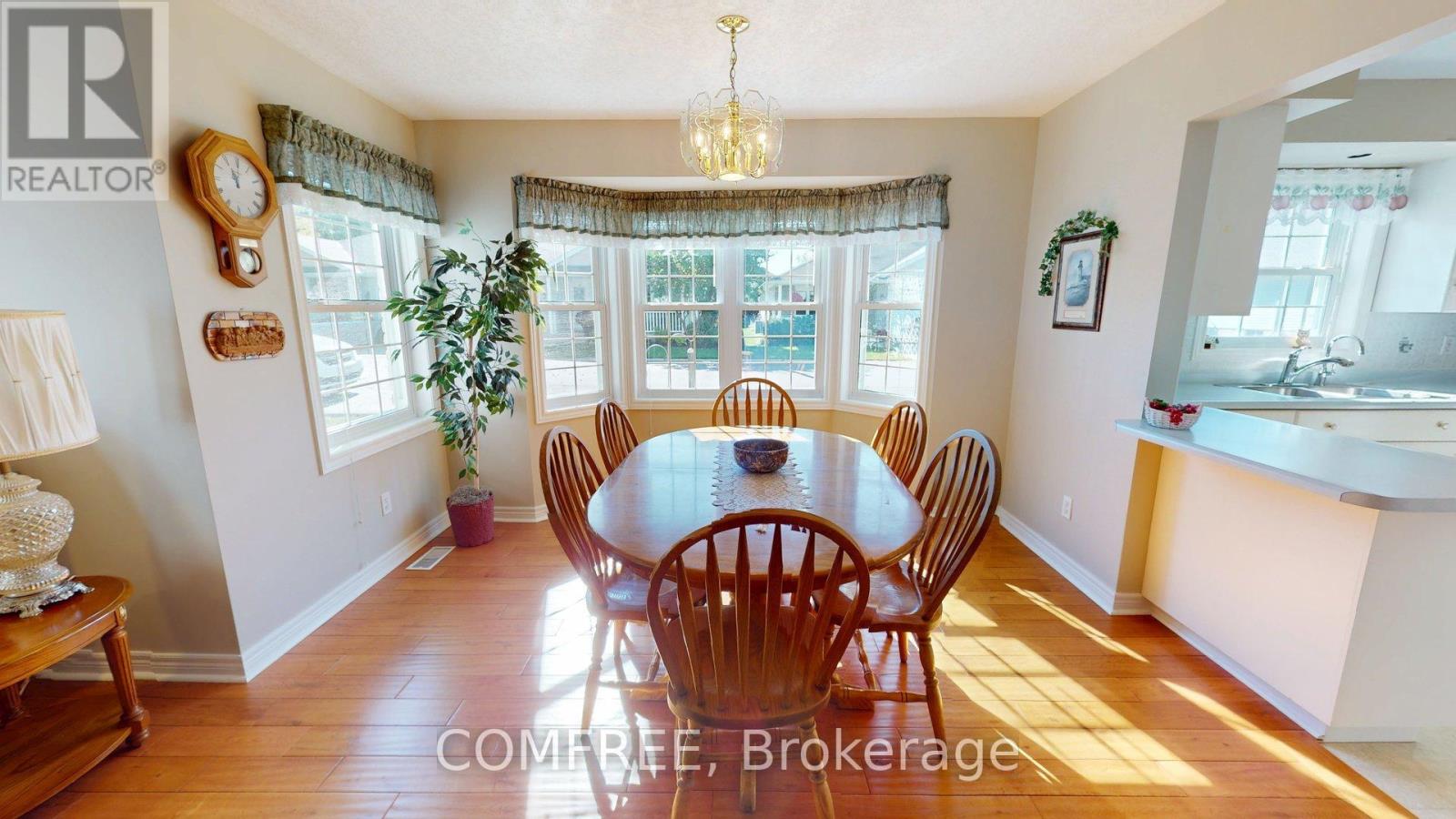 12 - 12 Pond View Drive, Wellesley, Ontario  N0B 2T0 - Photo 7 - X12452111