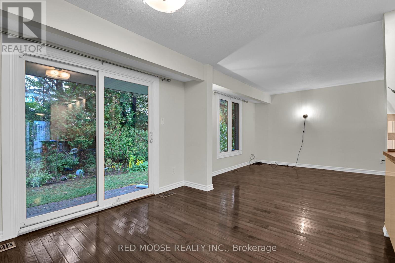 21 Ramsgate Private, Ottawa, Ontario  K1V 8M4 - Photo 12 - X12452114