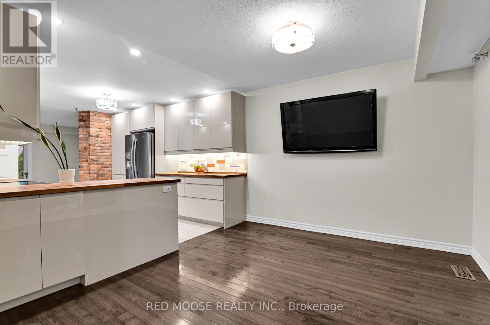 21 Ramsgate Private, Ottawa, Ontario  K1V 8M4 - Photo 13 - X12452114