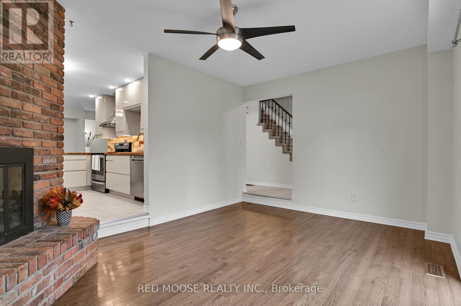 21 Ramsgate Private, Ottawa, Ontario  K1V 8M4 - Photo 8 - X12452114