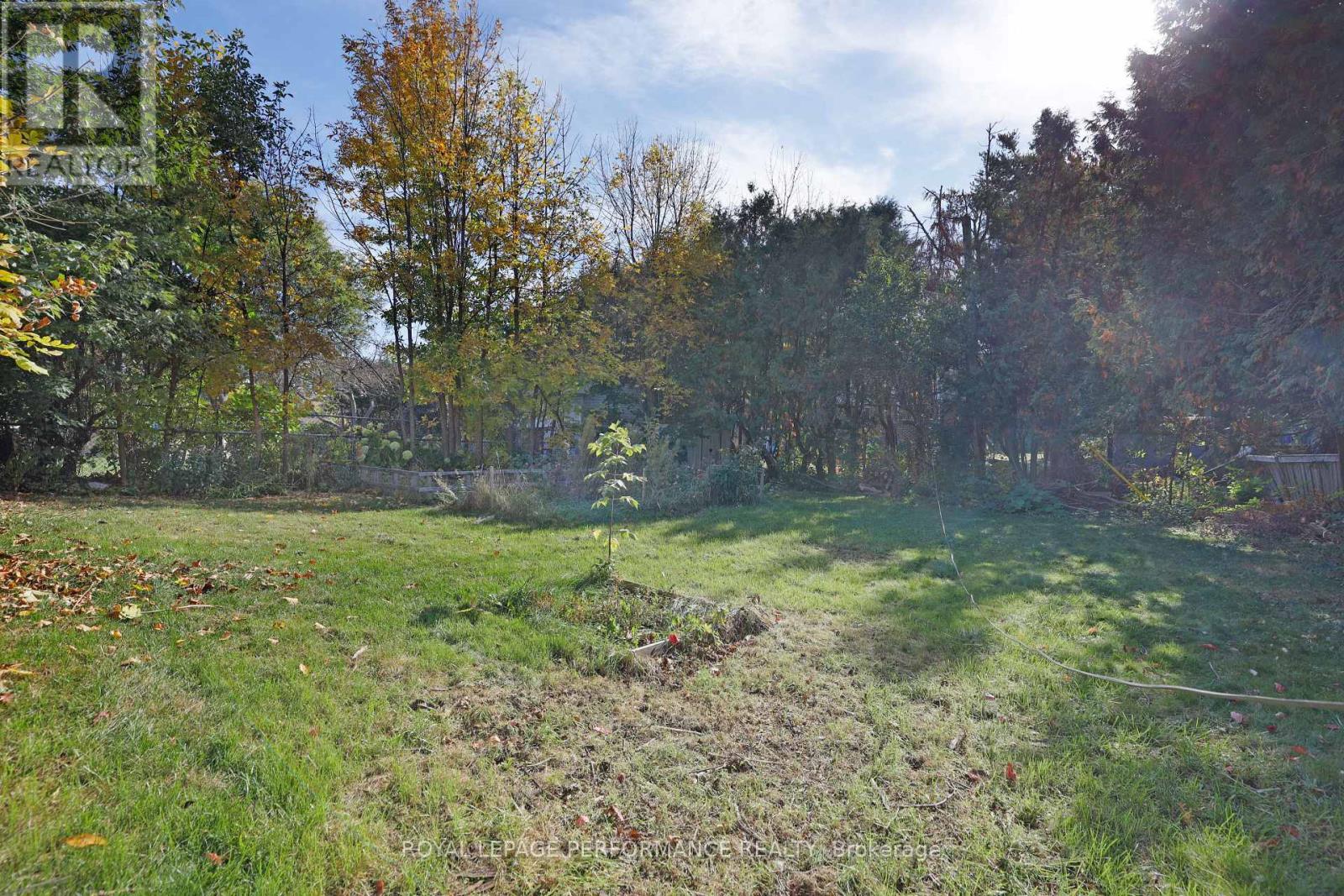 142 Meadowlands Drive W, Ottawa, Ontario  K2G 2S4 - Photo 23 - X12452125
