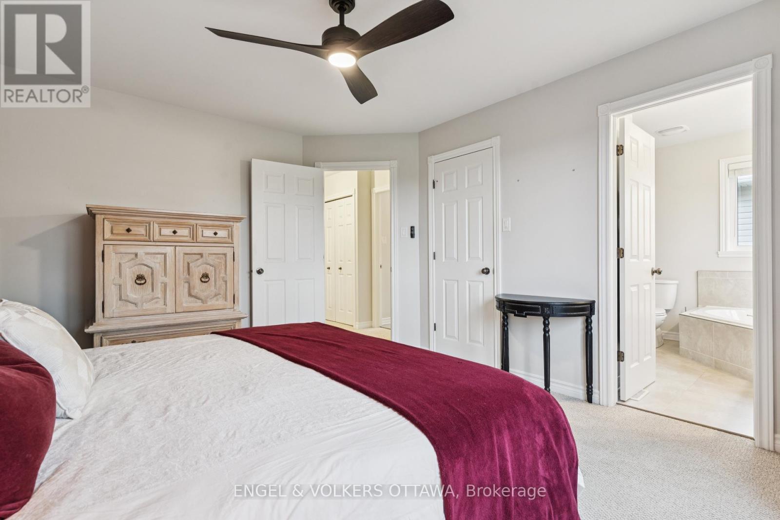 161 Des Pins Street, Russell, Ontario  K4R 0B9 - Photo 22 - X12452146
