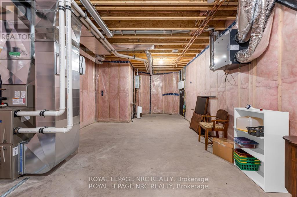 28 Campbell Street, Thorold, Ontario  L2V 0J3 - Photo 17 - X12452155