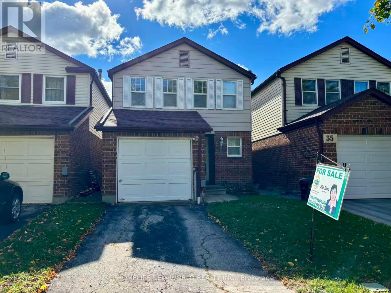 37 MOSSBROOK CRESCENT, Toronto, Ontario