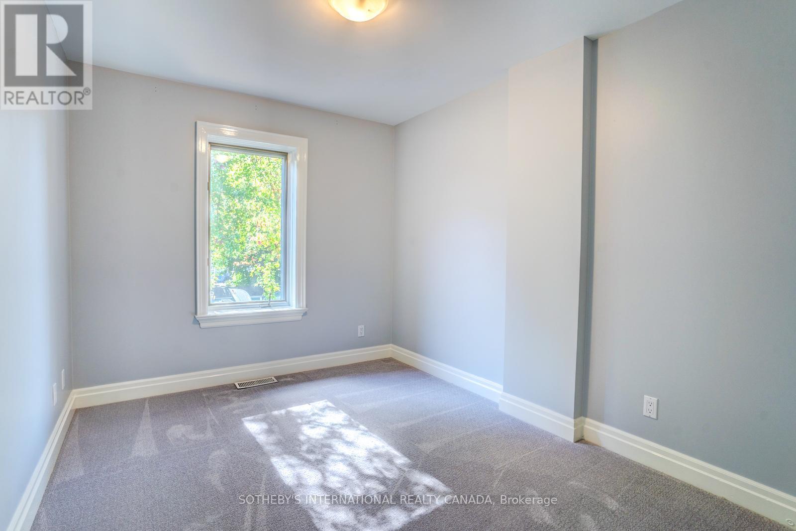 117 Deloraine Avenue, Toronto, Ontario  M5M 2B1 - Photo 18 - C12452025