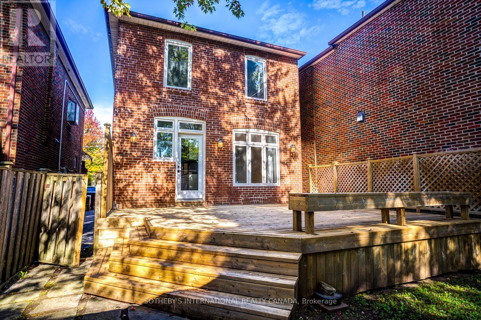 117 Deloraine Avenue, Toronto, Ontario  M5M 2B1 - Photo 33 - C12452025