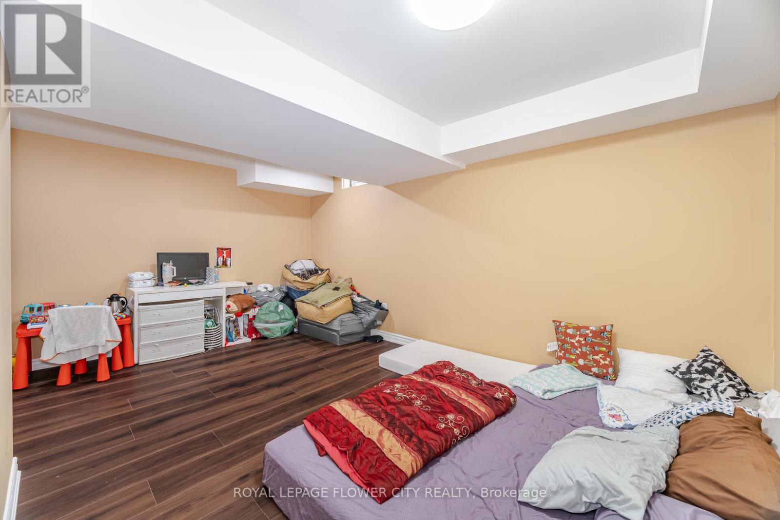 68 Denton Circle, Vaughan, Ontario  L6A 2N4 - Photo 29 - N12419790