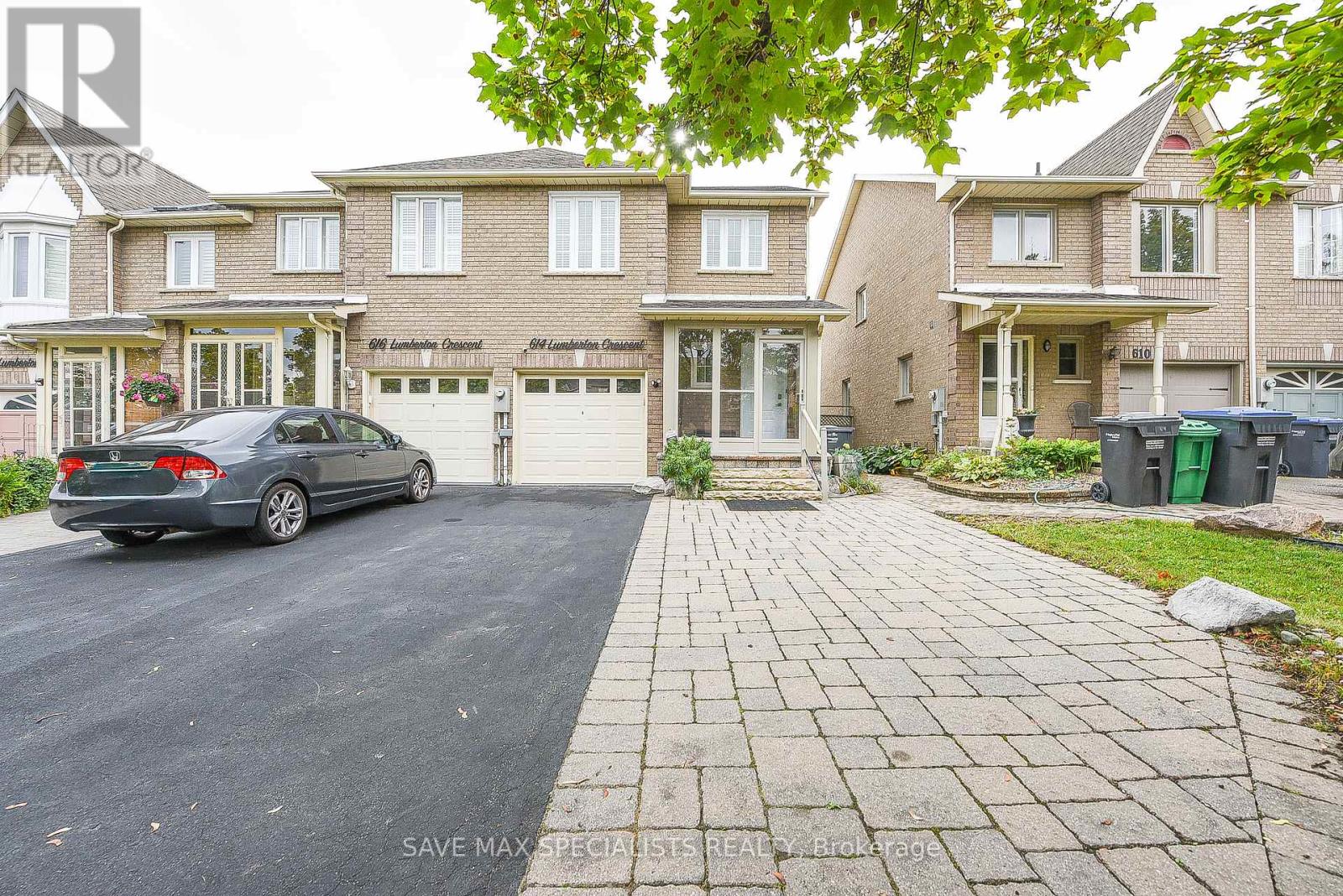 614 Lumberton Crescent, Mississauga, Ontario  L4Z 3Z5 - Photo 2 - W12451962