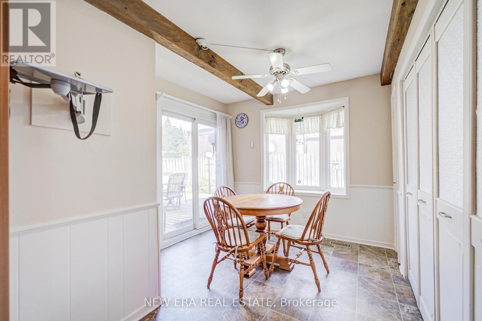 5 Burnhamill Place, Toronto, Ontario  M9C 3S3 - Photo 17 - W12451978