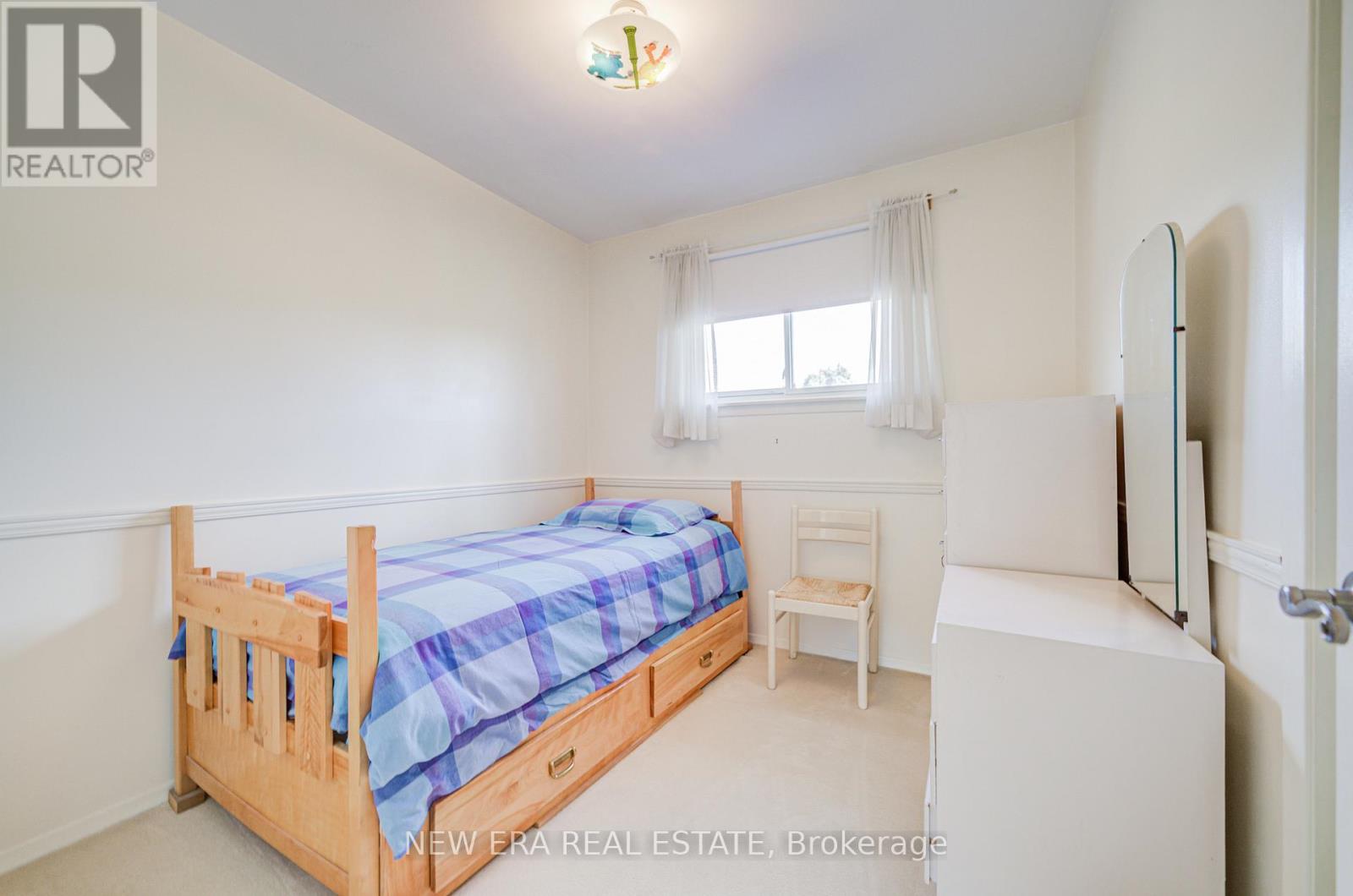 5 Burnhamill Place, Toronto, Ontario  M9C 3S3 - Photo 26 - W12451978