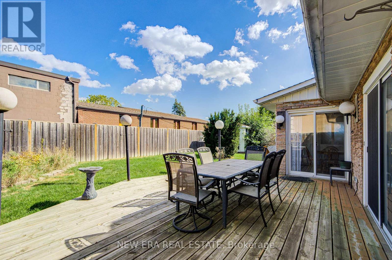 5 Burnhamill Place, Toronto, Ontario  M9C 3S3 - Photo 44 - W12451978