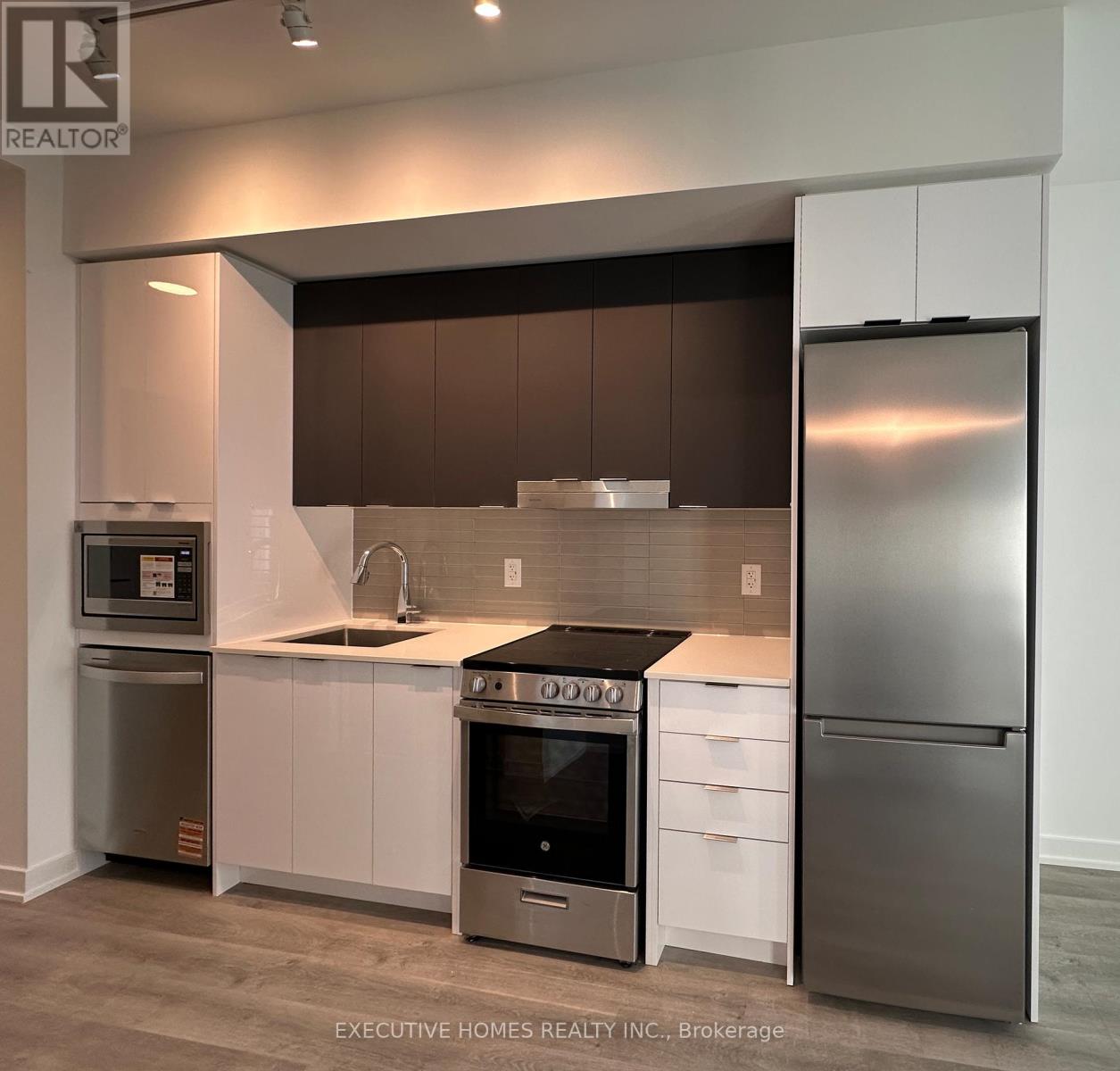 2510 - 5105 Hurontario Street, Mississauga, Ontario  L4Z 0C9 - Photo 8 - W12452006