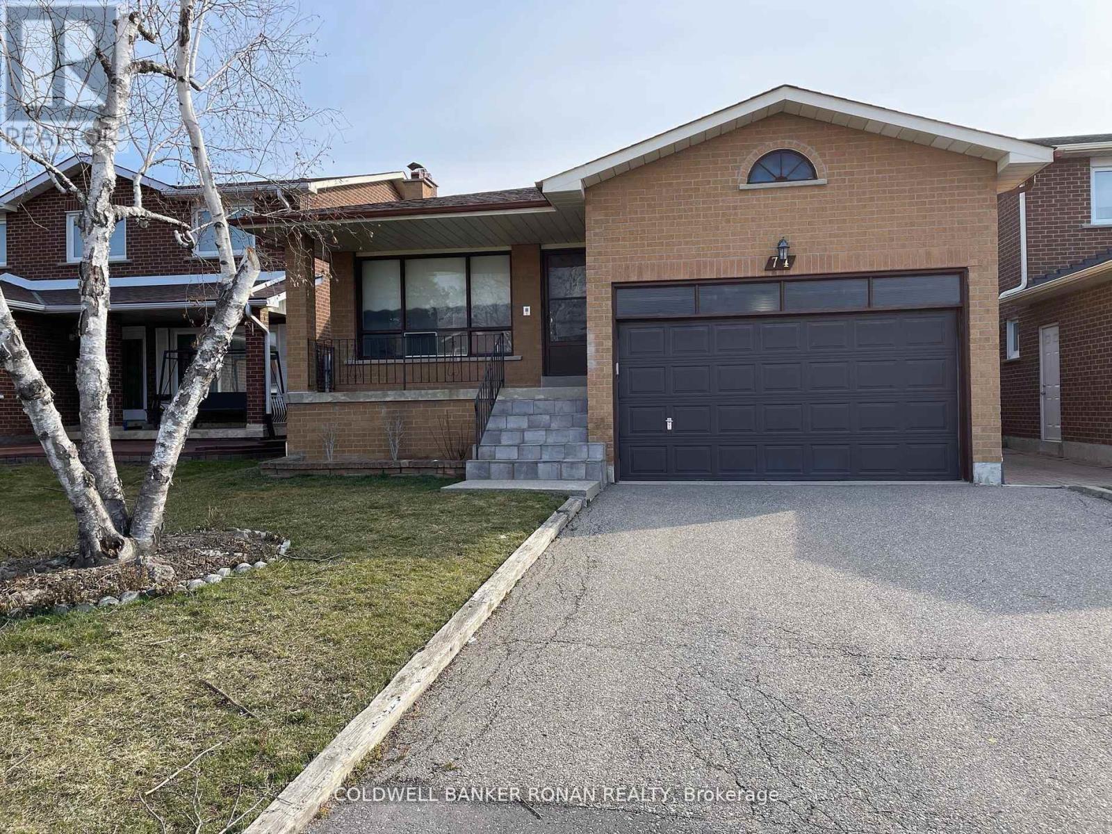 74 MINGLEHAZE DRIVE, Toronto, Ontario