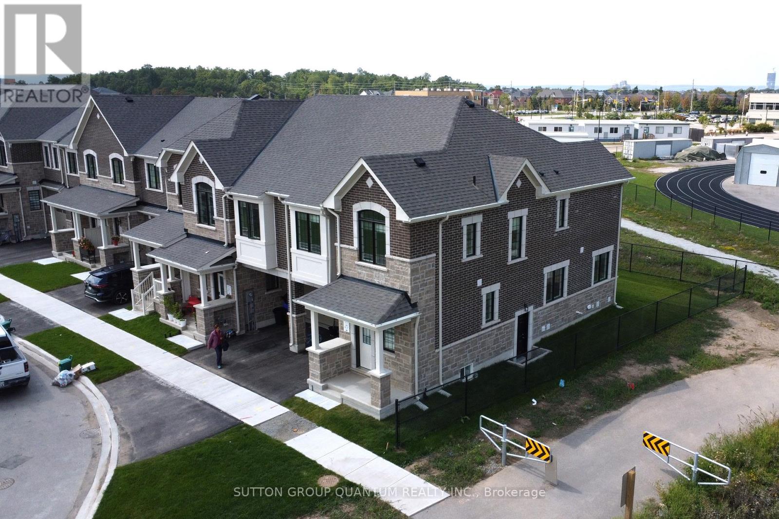 1355 Copley Court, Milton, Ontario  L9E 2E6 - Photo 12 - W12452018