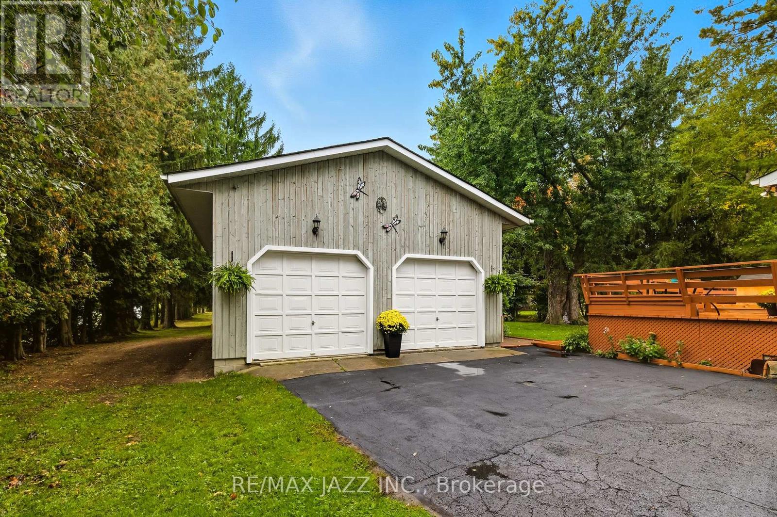 73 Columbus Road E, Oshawa, Ontario  L1H 0G3 - Photo 35 - E12452156