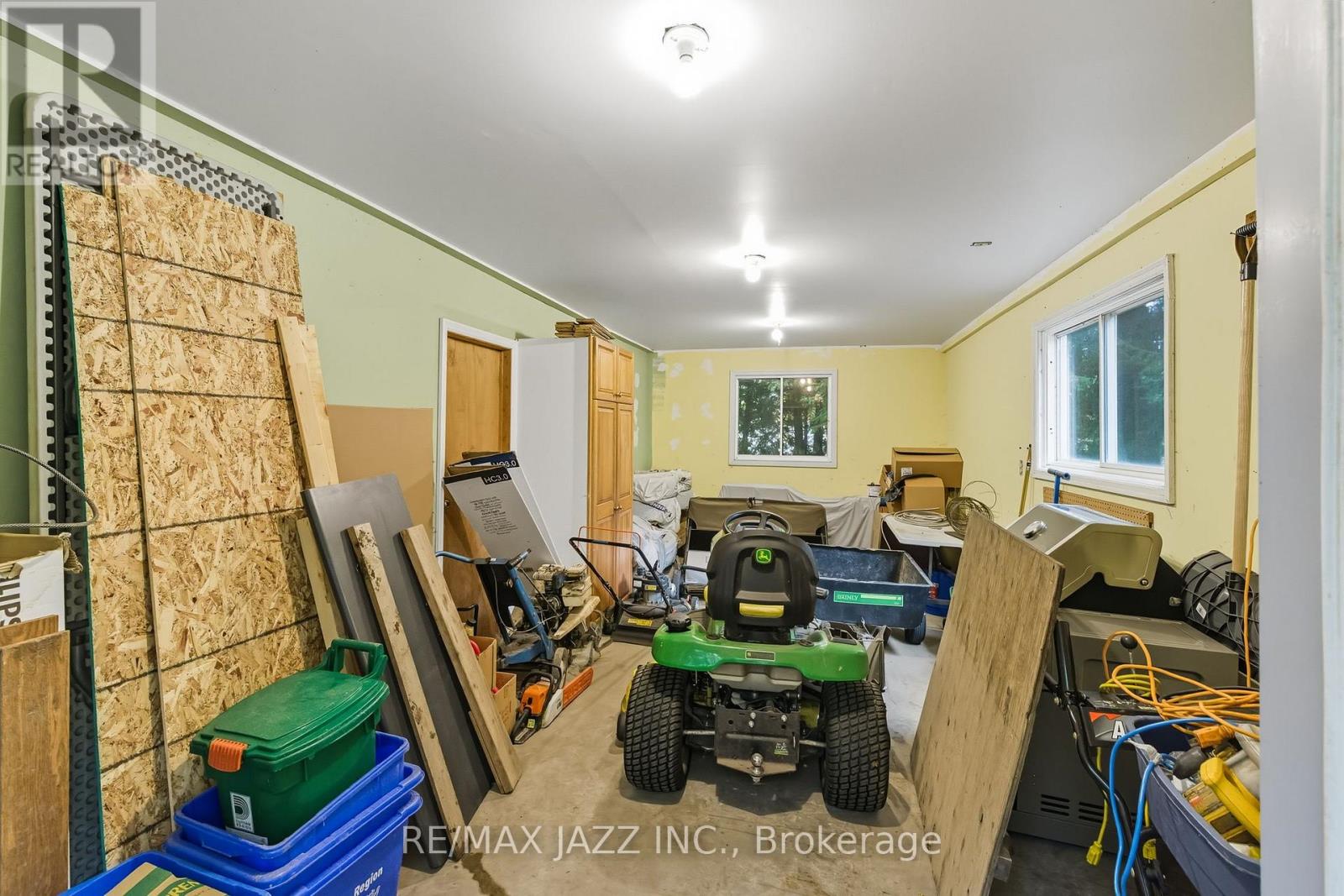 73 Columbus Road E, Oshawa, Ontario  L1H 0G3 - Photo 37 - E12452156