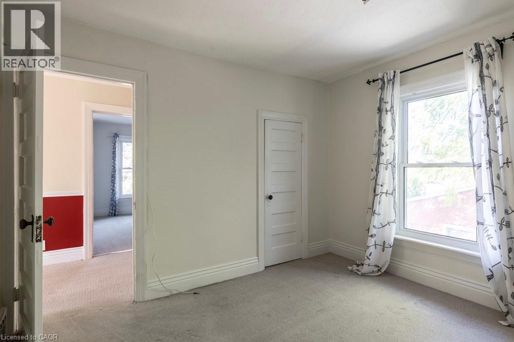 627 Eramosa Road, Guelph, Ontario  N1E 2N7 - Photo 33 - 40777461