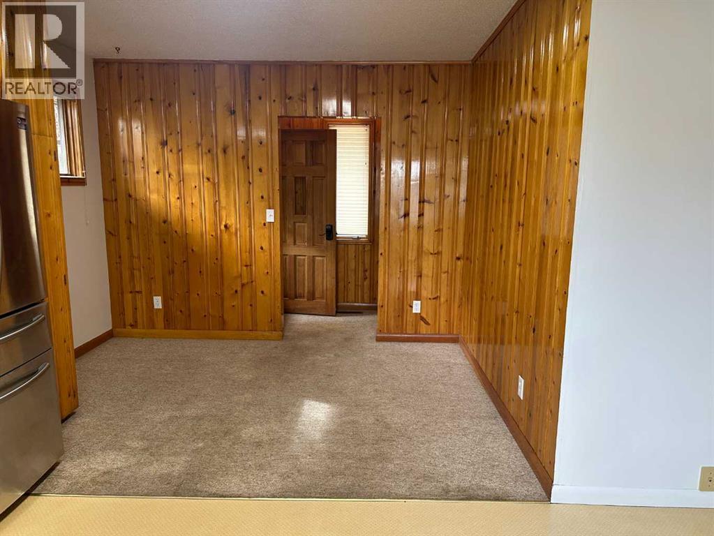 Property at 5301 52 Street image 3