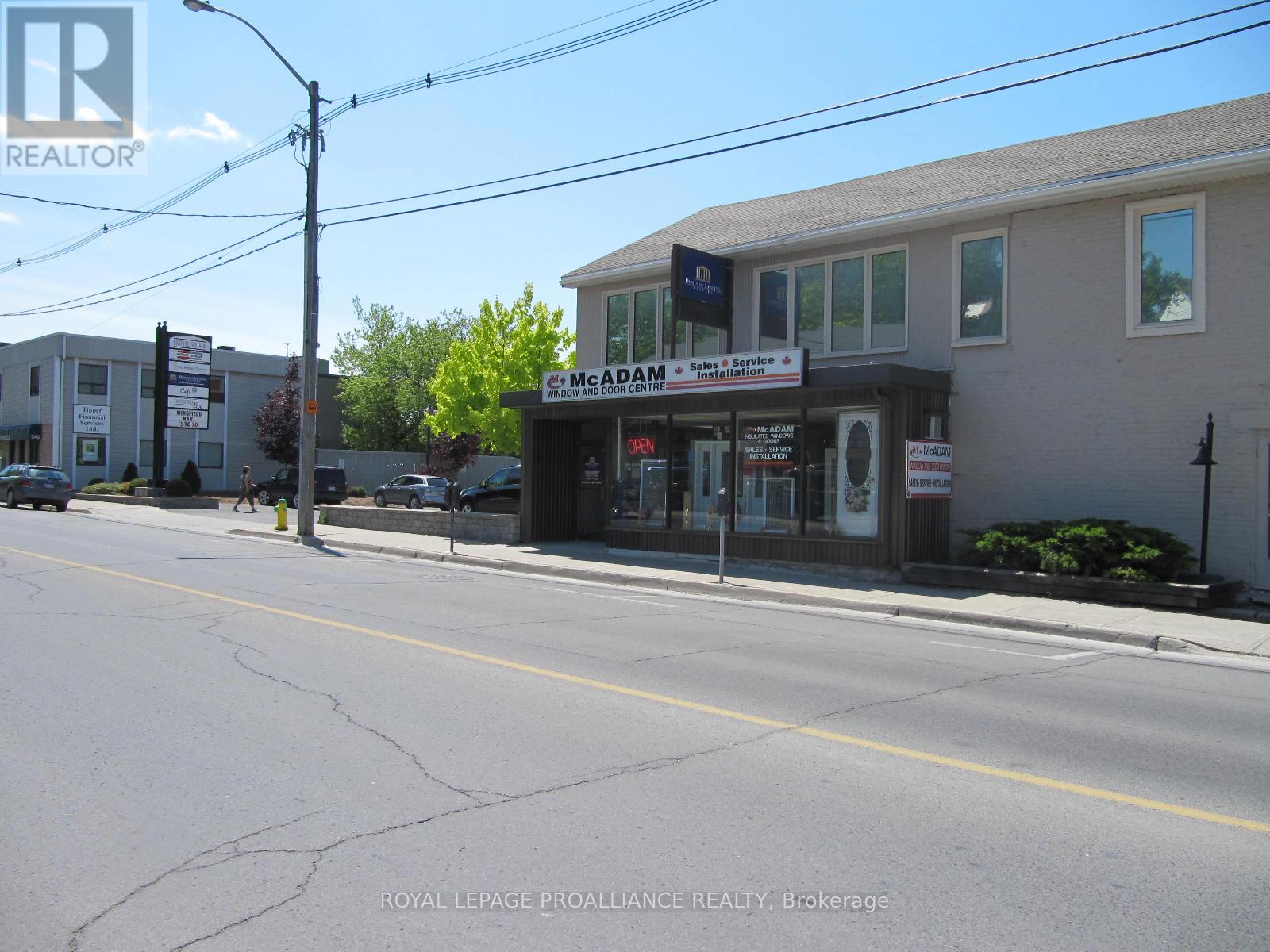 C - 354 PINNACLE STREET, Belleville, Ontario