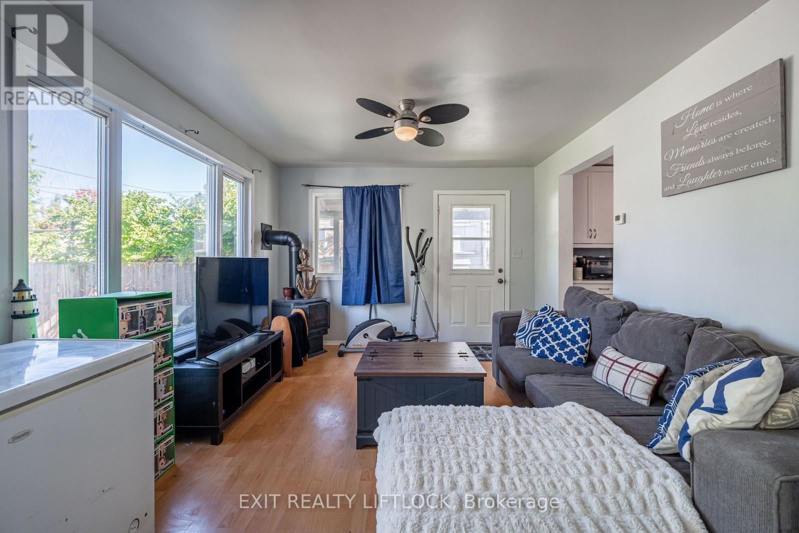 720 New Romaine Street, Peterborough, Ontario  K9J 2E8 - Photo 12 - X12452092