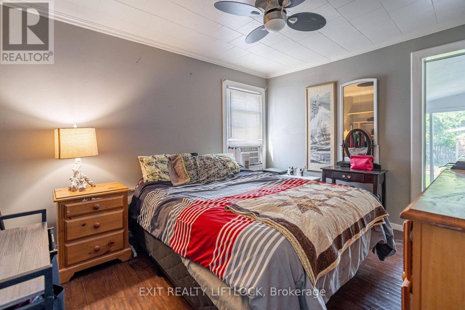 720 New Romaine Street, Peterborough, Ontario  K9J 2E8 - Photo 21 - X12452092