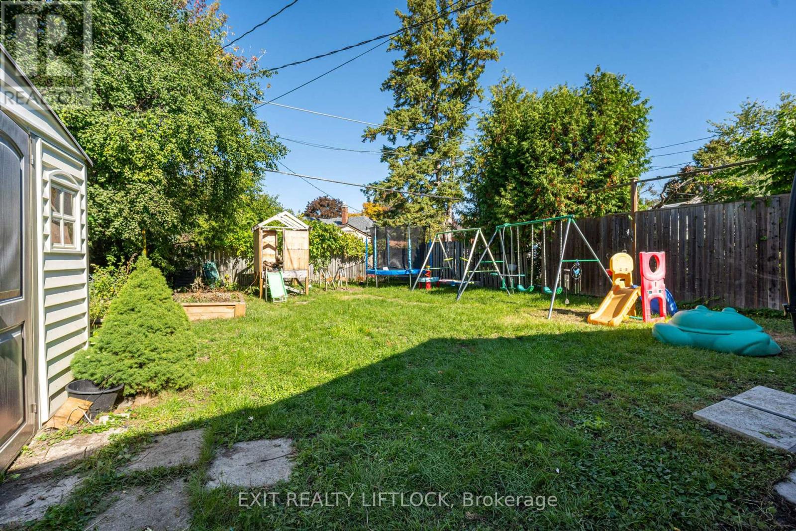 720 New Romaine Street, Peterborough, Ontario  K9J 2E8 - Photo 27 - X12452092