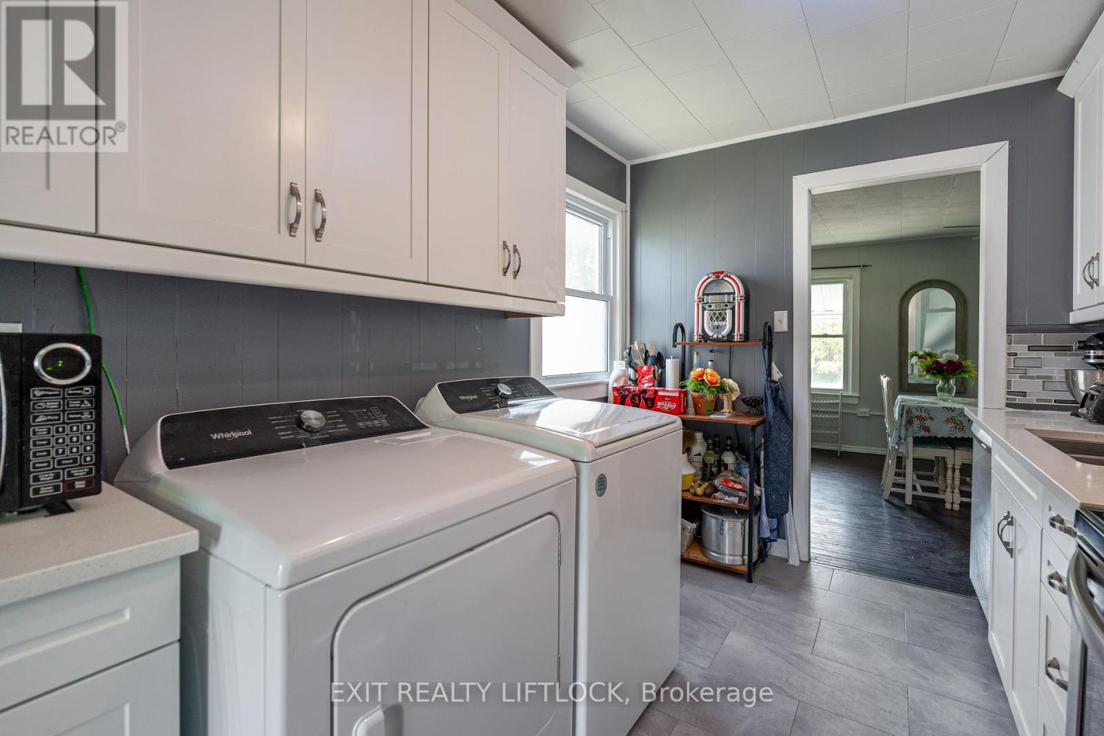 720 New Romaine Street, Peterborough, Ontario  K9J 2E8 - Photo 9 - X12452092