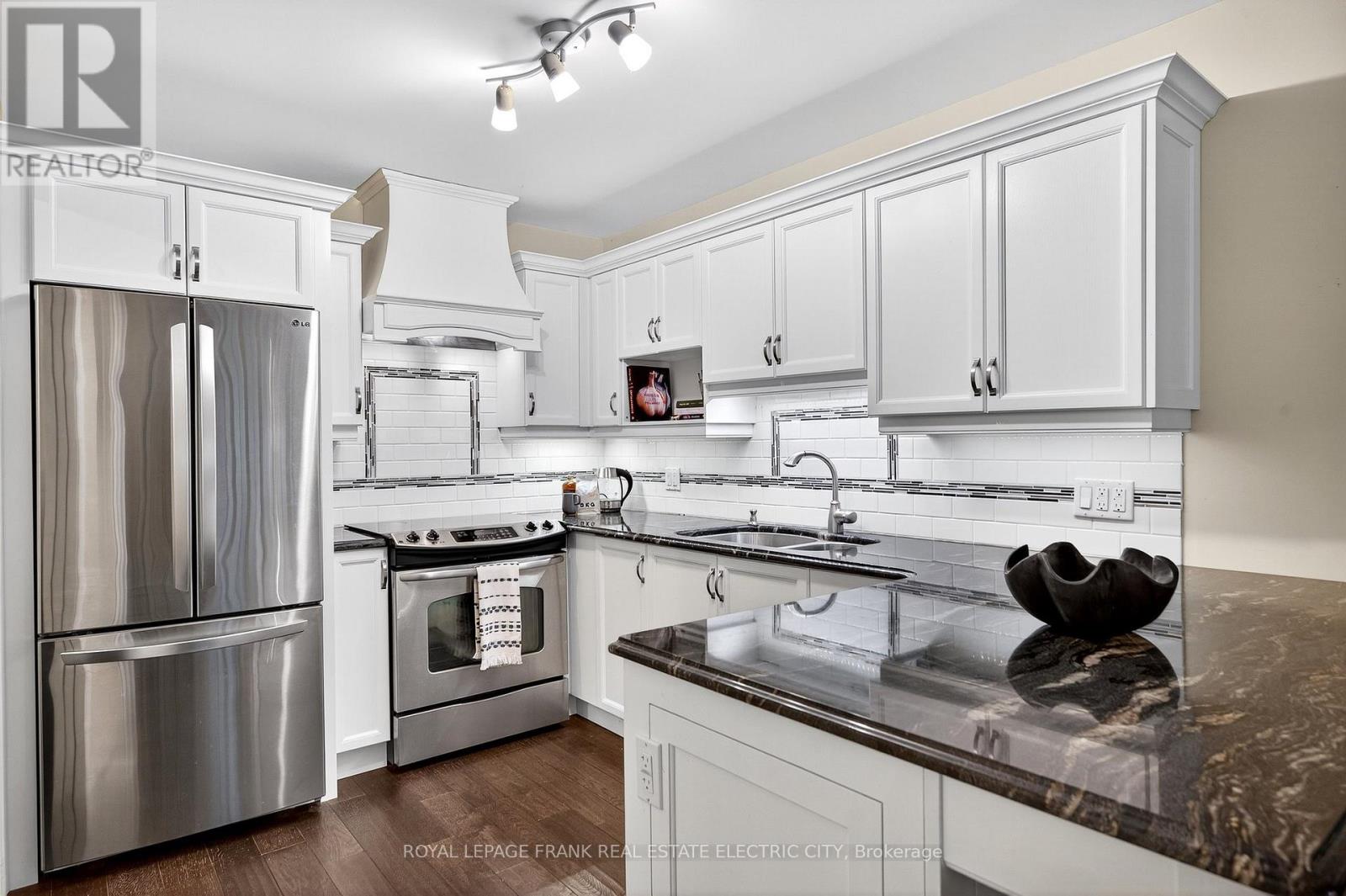 20 Charles Court, Selwyn, Ontario  K0L 2H0 - Photo 23 - X12452121