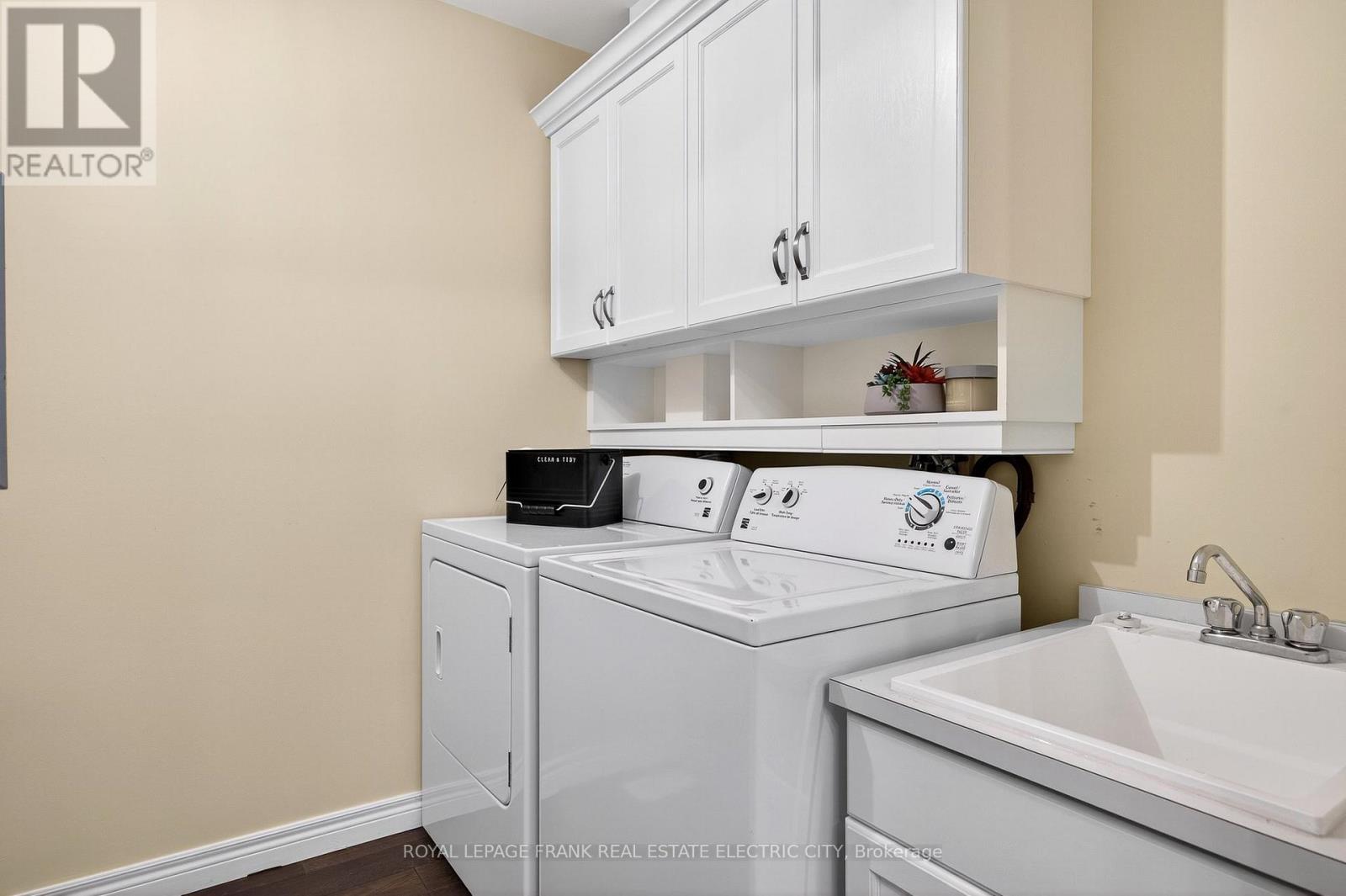 20 Charles Court, Selwyn, Ontario  K0L 2H0 - Photo 41 - X12452121