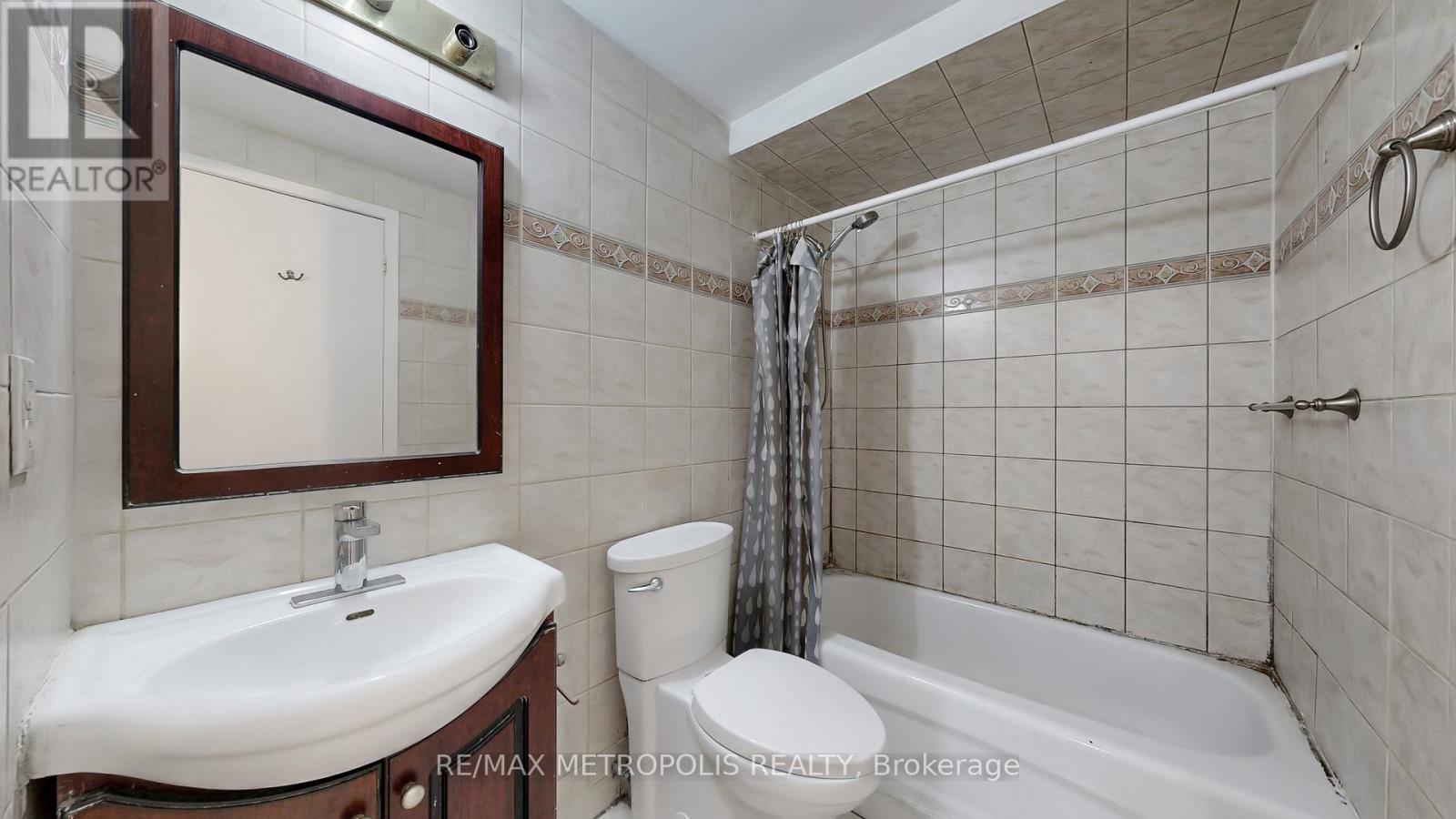 Main - 61 Horseshoe Crescent, Toronto, Ontario  M1B 4S3 - Photo 29 - E12451941