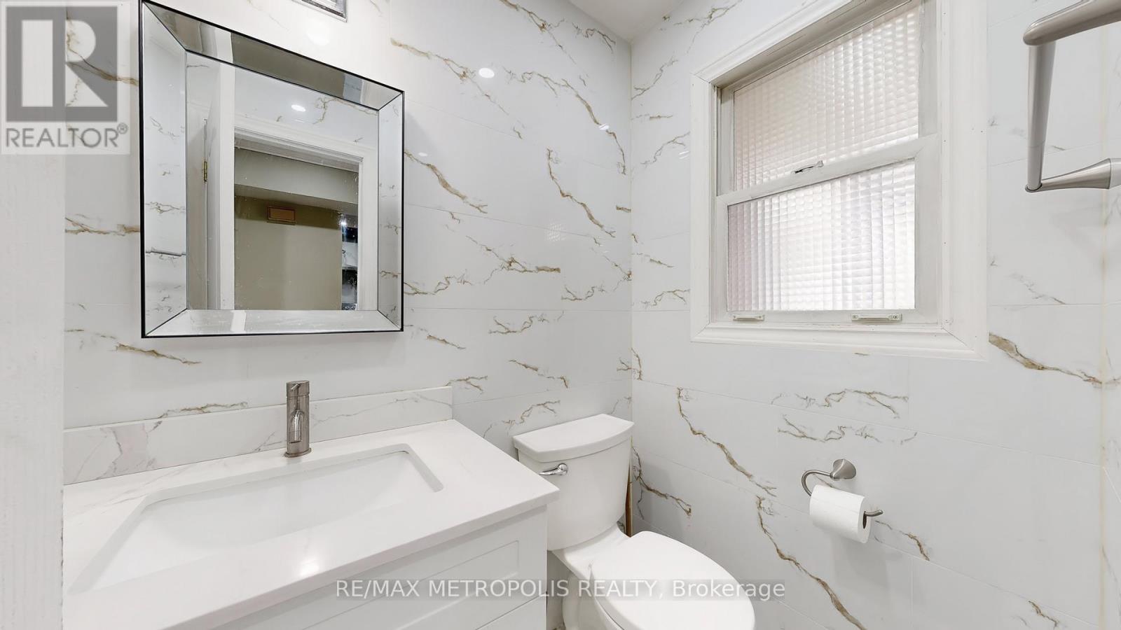Main - 61 Horseshoe Crescent, Toronto, Ontario  M1B 4S3 - Photo 18 - E12451941
