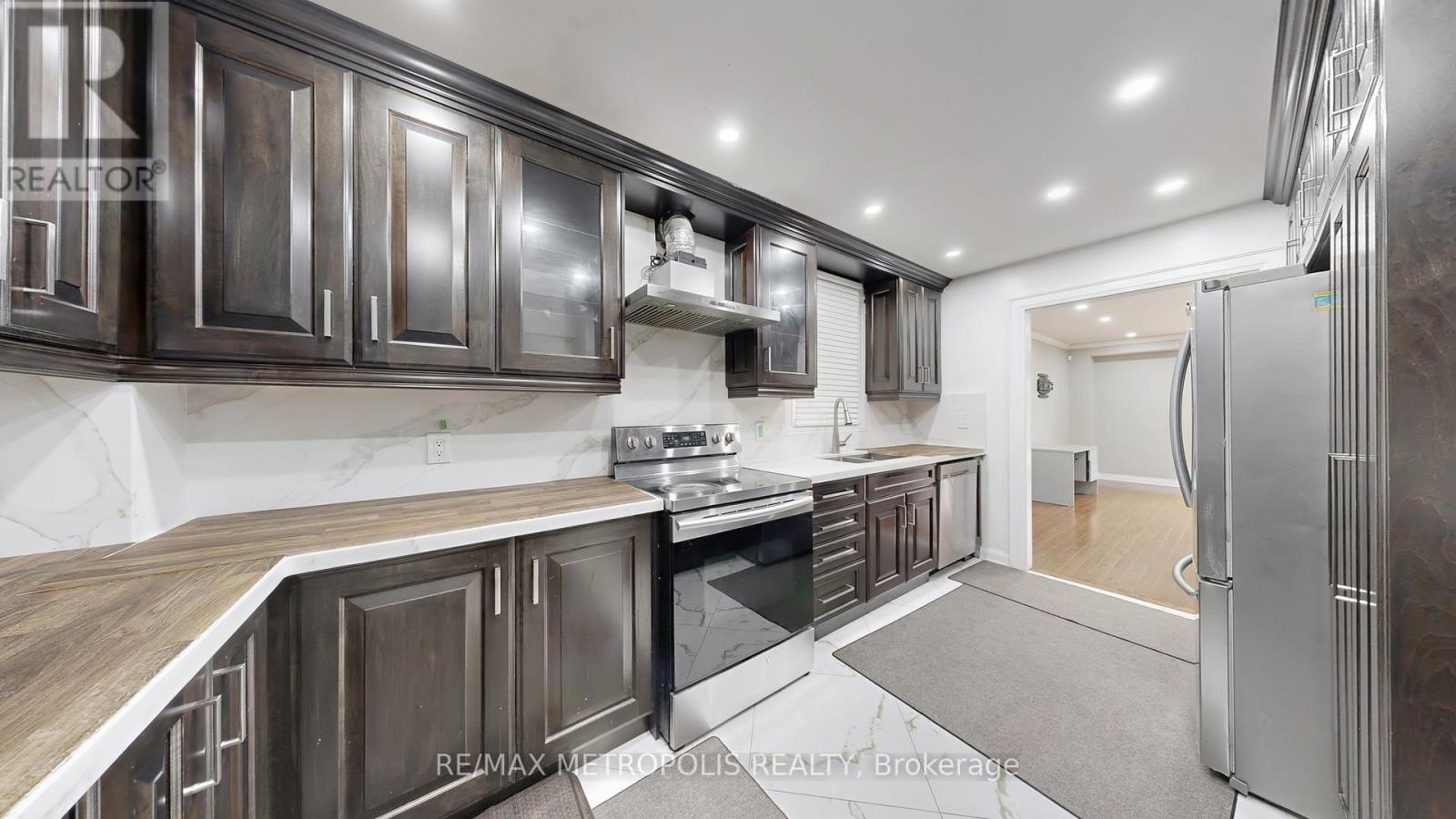 Main - 61 Horseshoe Crescent, Toronto, Ontario  M1B 4S3 - Photo 15 - E12451941
