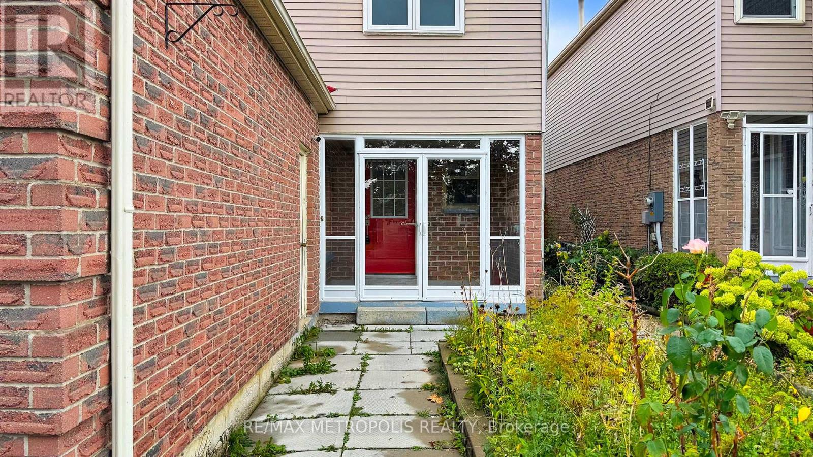 Main - 61 Horseshoe Crescent, Toronto, Ontario  M1B 4S3 - Photo 5 - E12451941