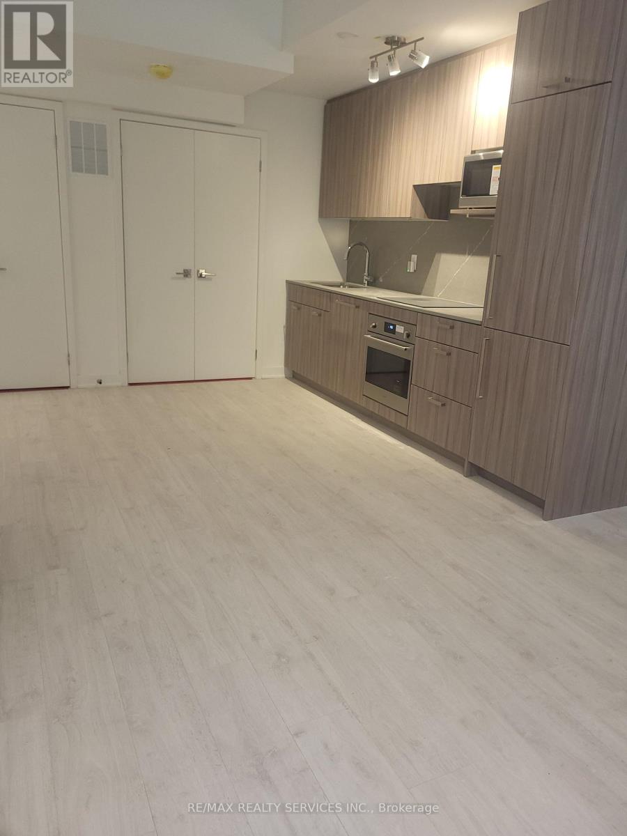 Block D - Unit 130 - 69 Curlew Drive, Toronto, Ontario  M3A 2P8 - Photo 3 - C12429474