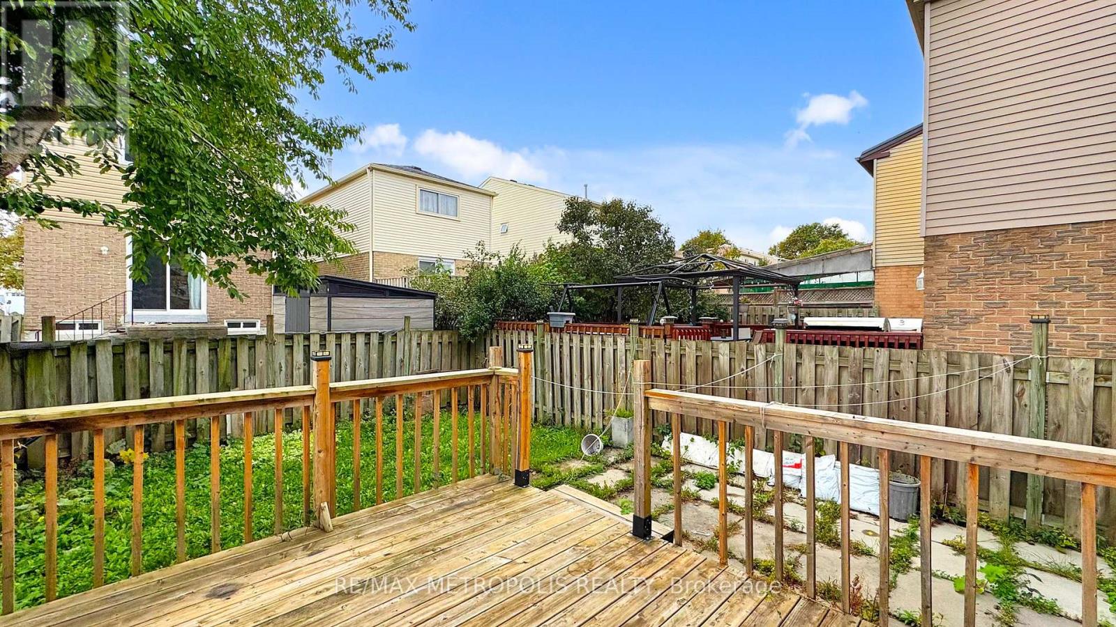 Main - 61 Horseshoe Crescent, Toronto, Ontario  M1B 4S3 - Photo 35 - E12451941
