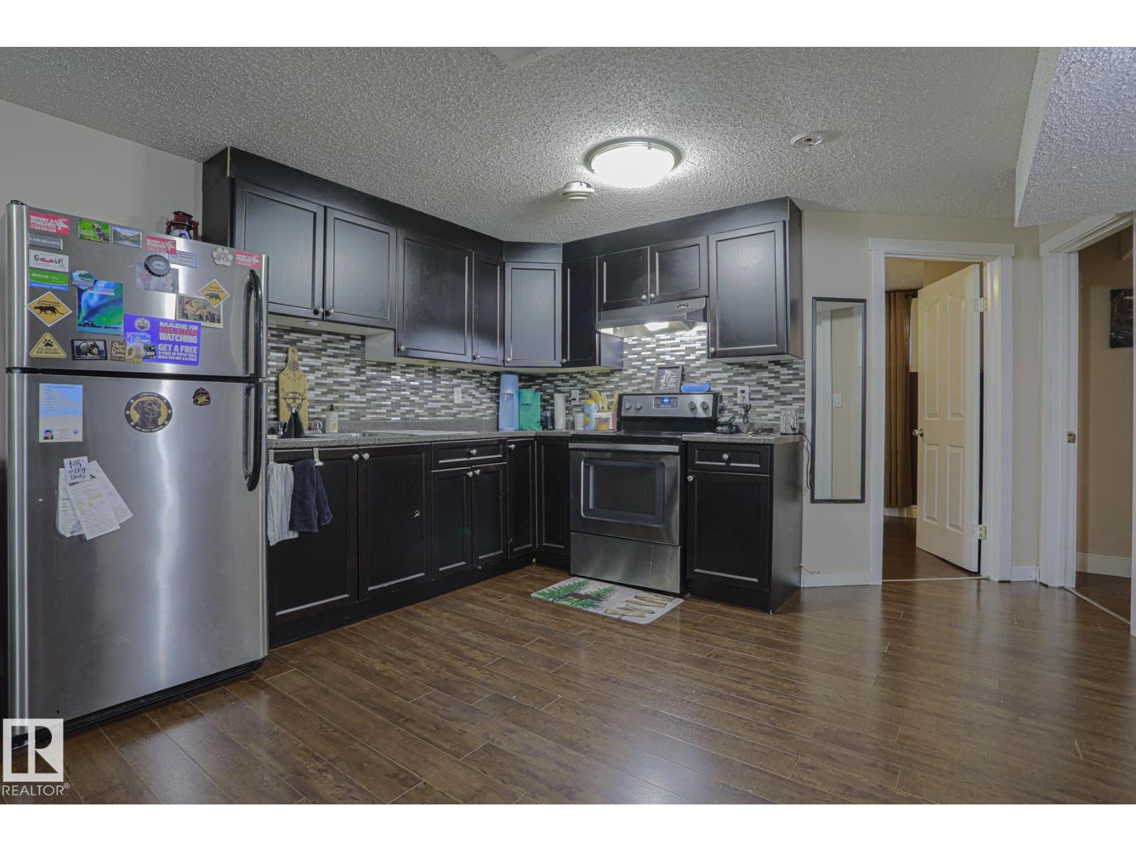 1411 35 St Nw, Edmonton, Alberta  T6L 2M2 - Photo 17 - E4461324