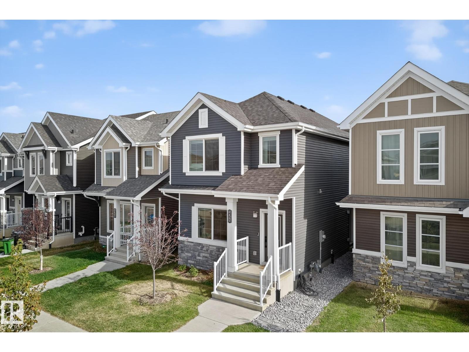 3451 169 St Sw, Edmonton, Alberta  T6W 5M4 - Photo 2 - E4461327
