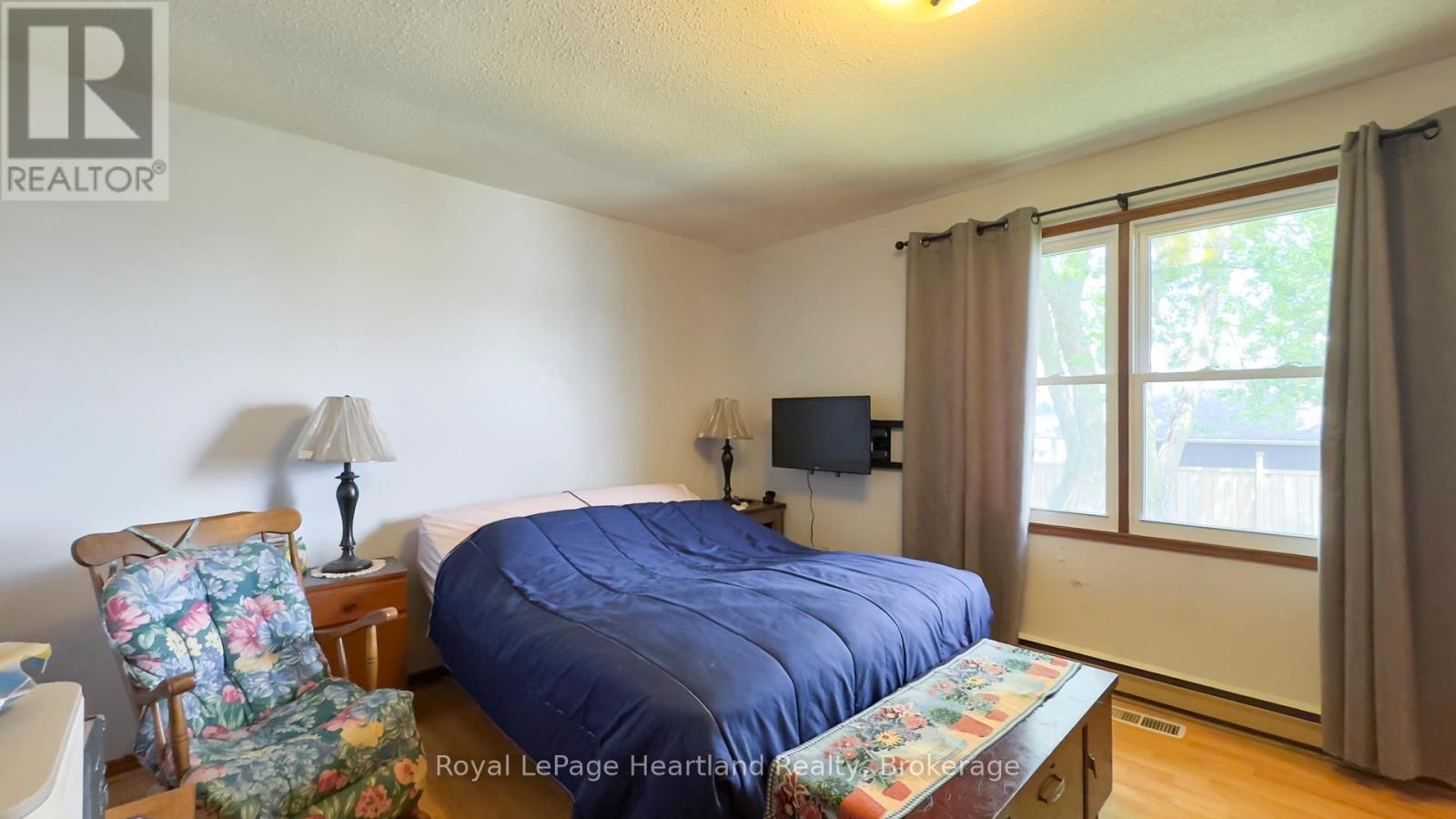 1 Alexander Street, Huron East, Ontario  N0K 1W0 - Photo 21 - X12281577